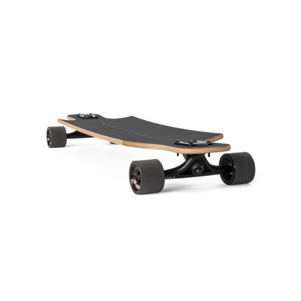 Landyachtz Drop Hammer walnut angle Landyachtz Drop Hammer walnut angle