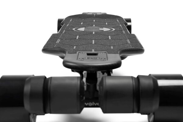 Evolve Skateboards GTR2 Carbon Street electric skateboard